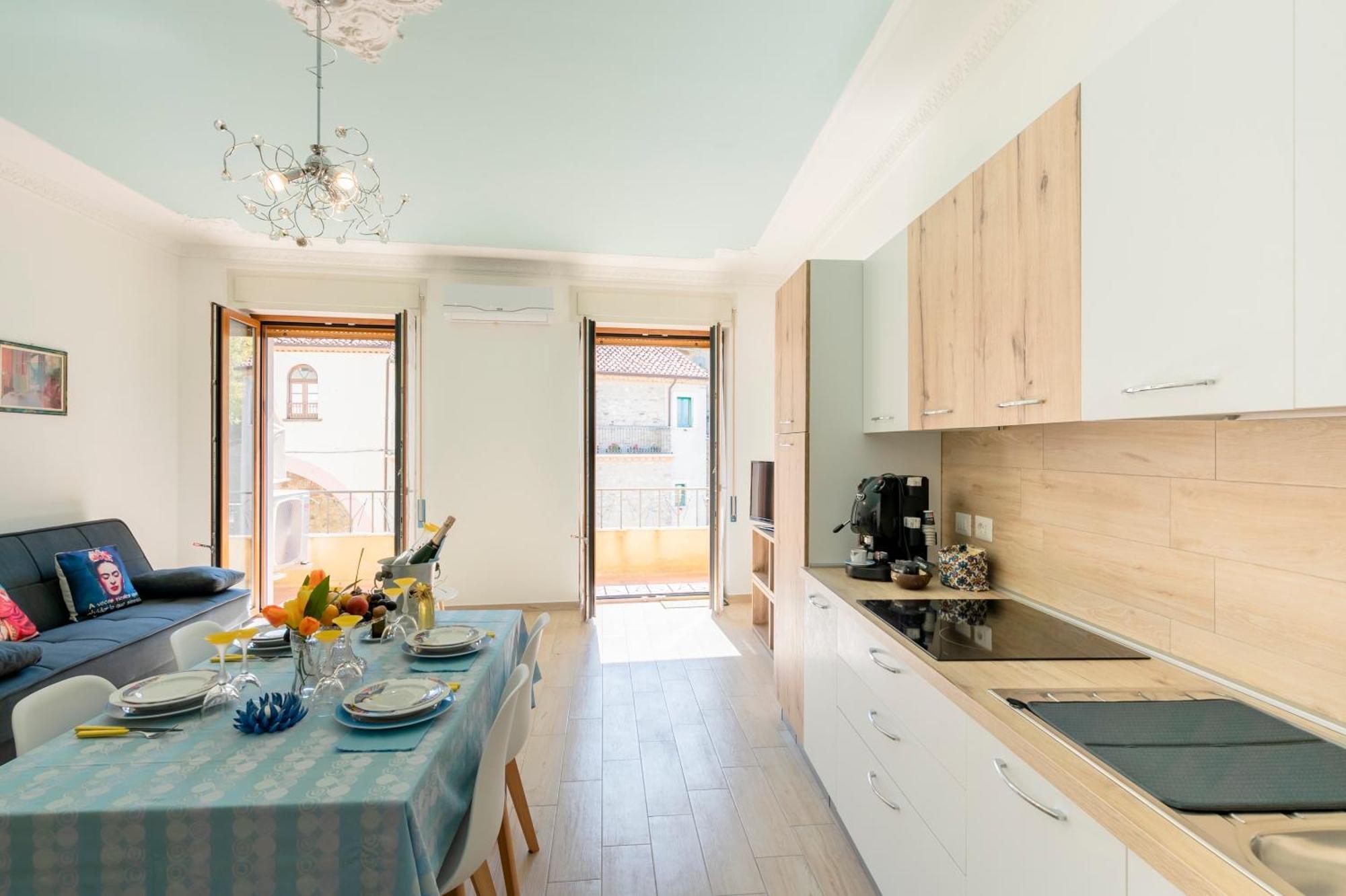 Piazza Laurino Apartments Basic Excursions Alto Cilento Cammino Giubilare Di Santelena 外观 照片