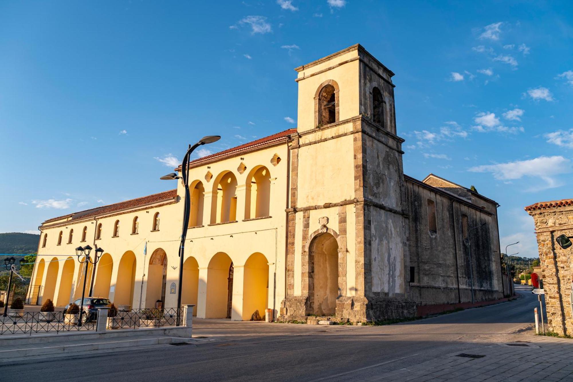 Piazza Laurino Apartments Basic Excursions Alto Cilento Pellegrinaggio Giubilare 外观 照片