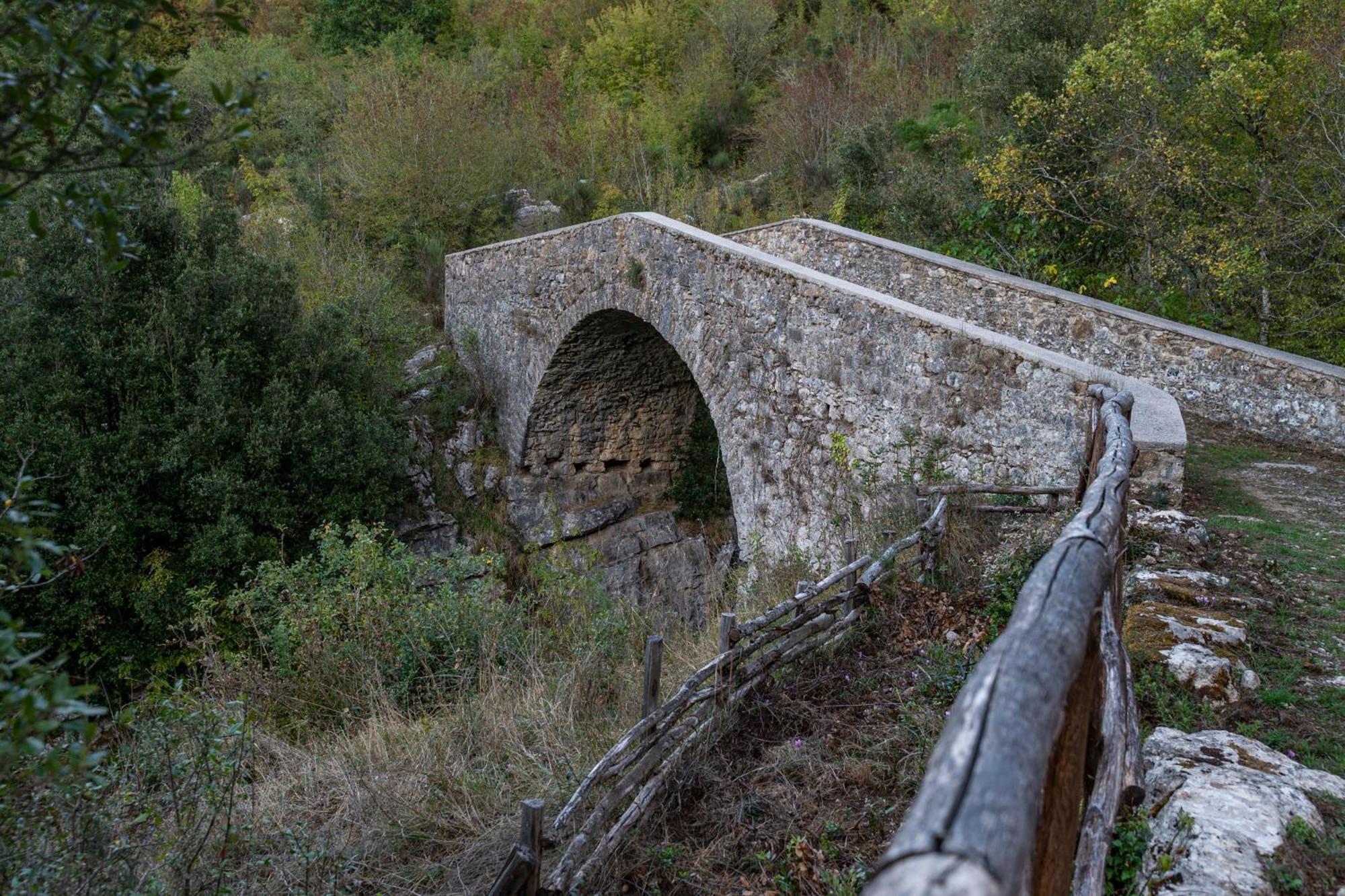 Piazza Laurino Apartments Basic Excursions Alto Cilento Cammino Giubilare Di Santelena 外观 照片